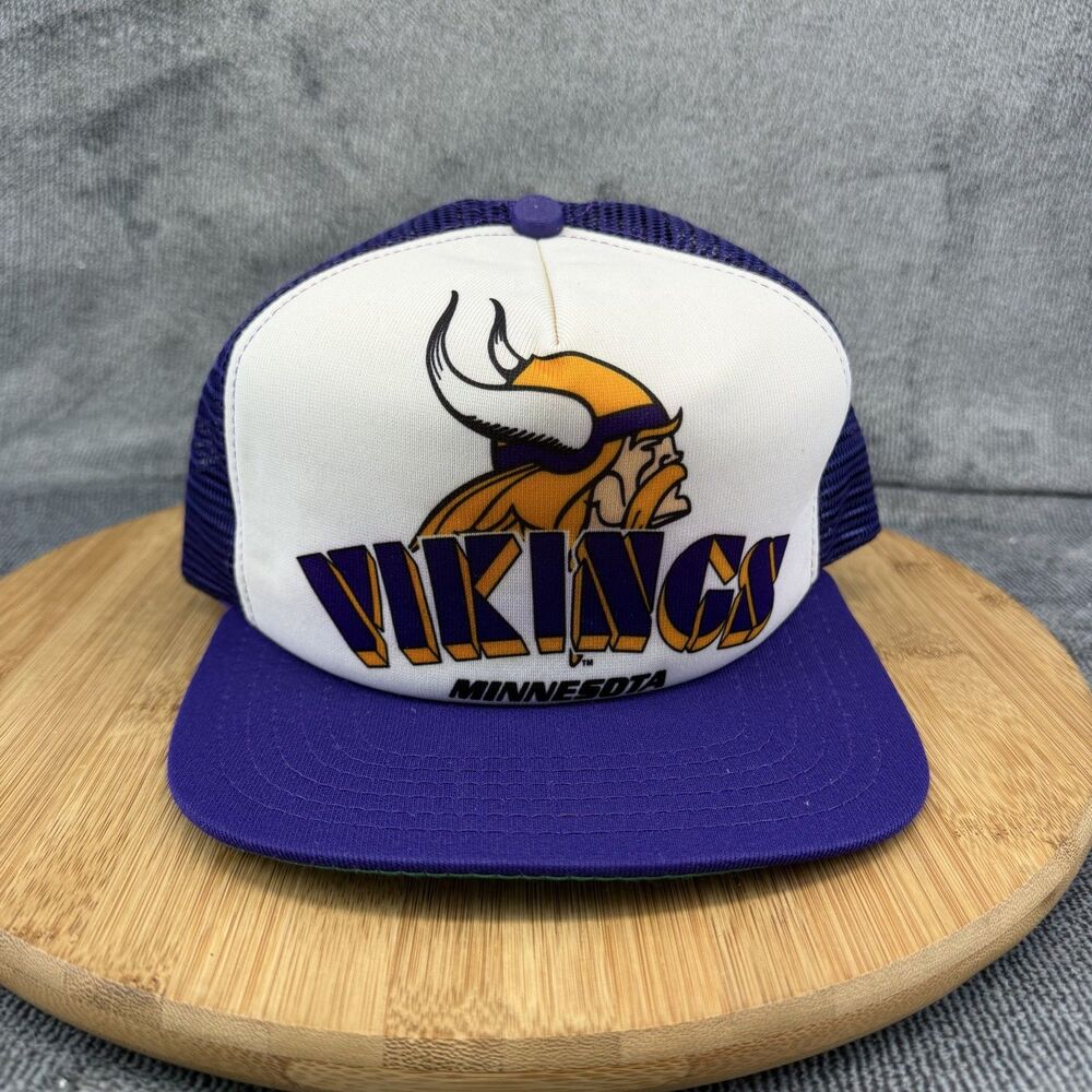 Minnesota Vikings Vtg Hat Cap Snap Back One Size NFL Mens Purple New Era 90s